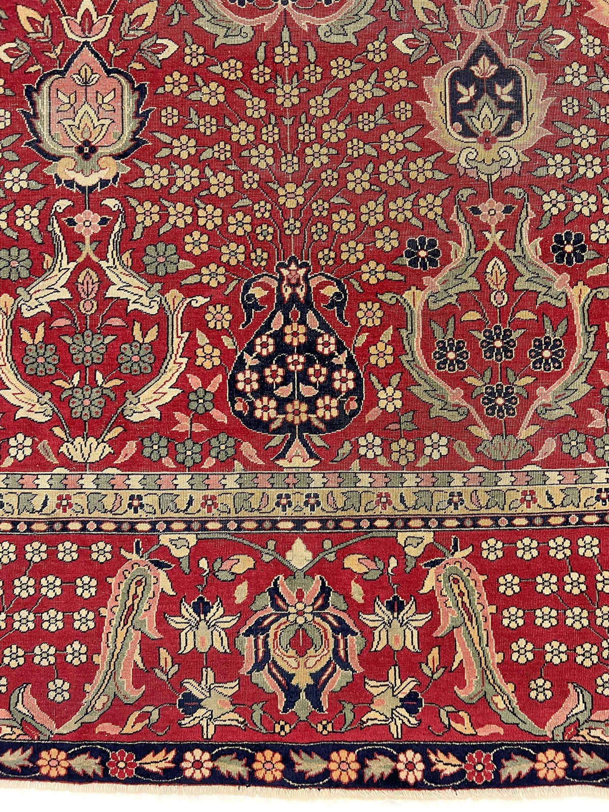 Antique Amritsar (10'00"x16'02") deep red