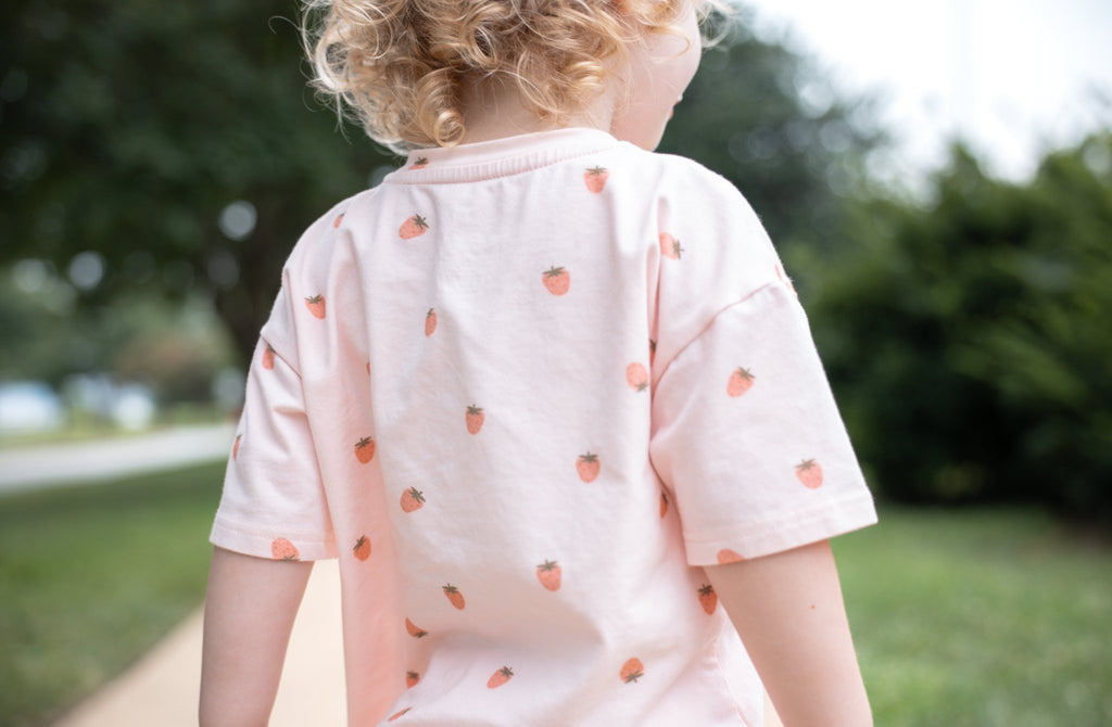 Organic Cotton Strawberry Print Shorts Set - Shop Avnu