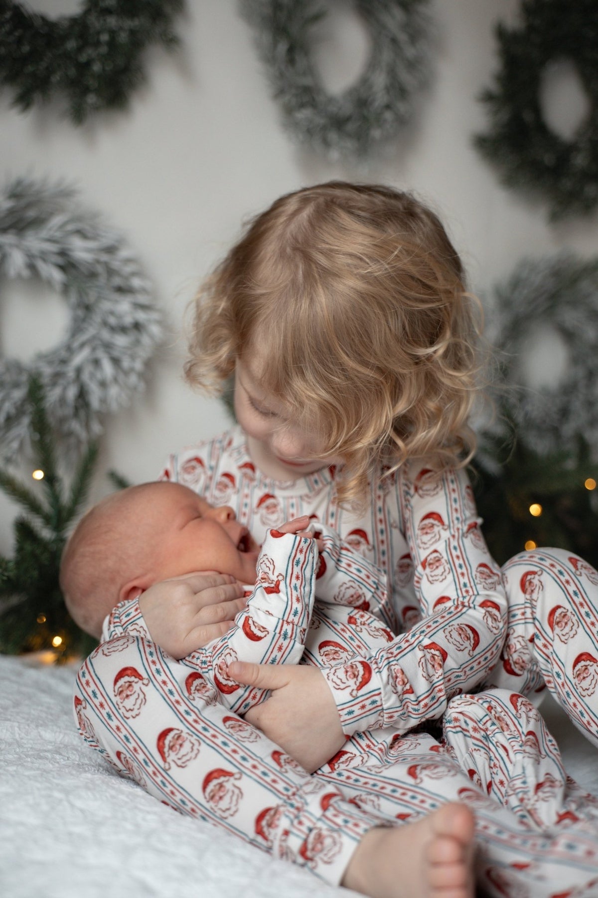 Vintage Santa Bamboo Christmas Pajamas - 2pc Set - Shop Avnu