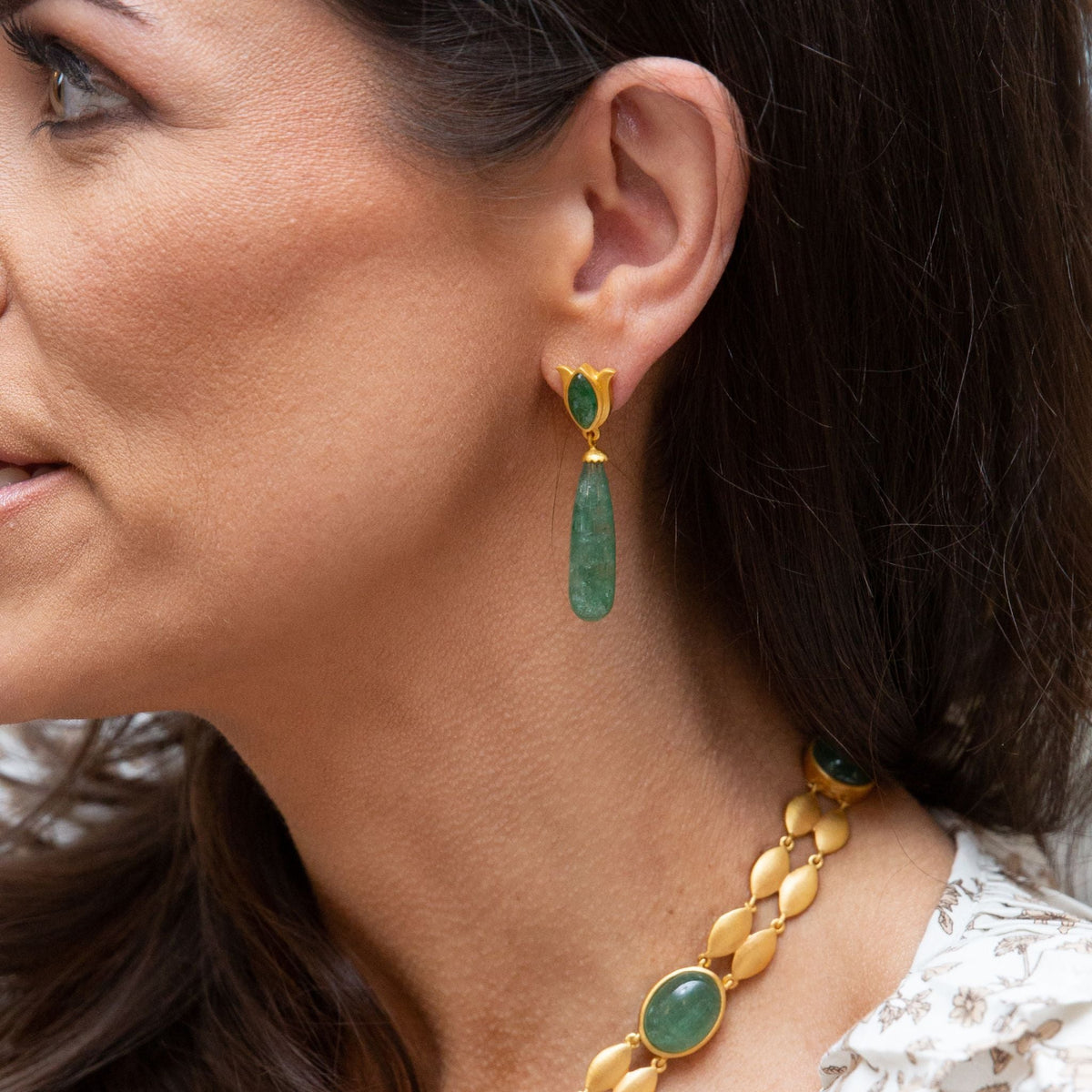 Verona Tulip Drop Earrings - Green Strawberry Quartz - Shop Avnu