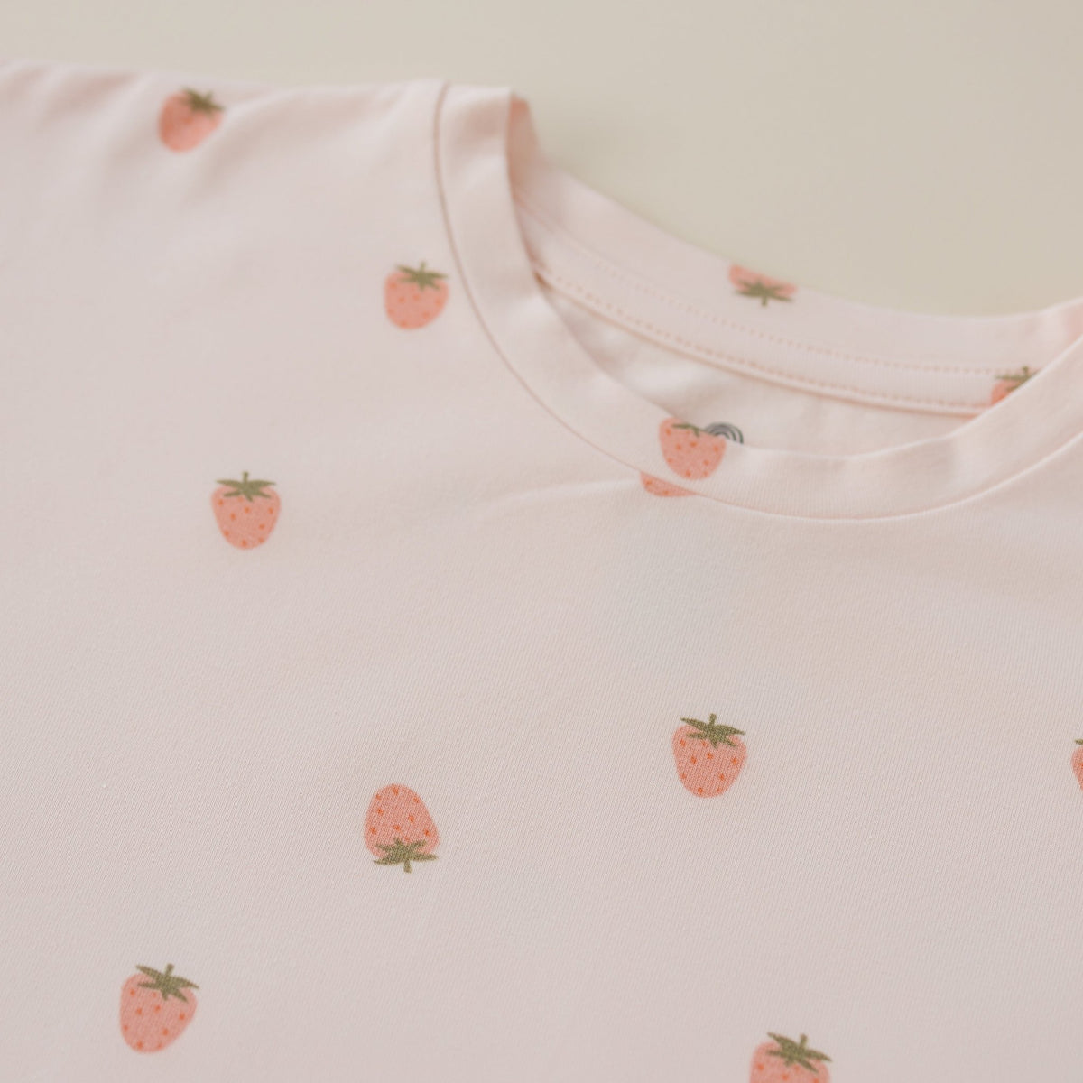 Organic Cotton Strawberry Print Shorts Set - Shop Avnu