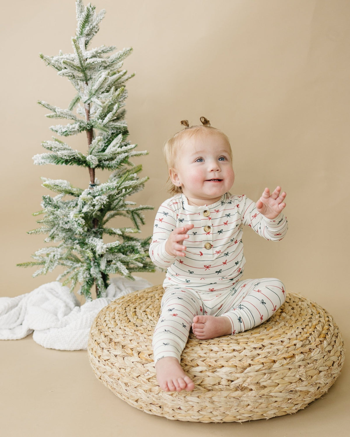 Tied with a Bow Christmas 2pc Henley Bamboo Pajamas - Shop Avnu