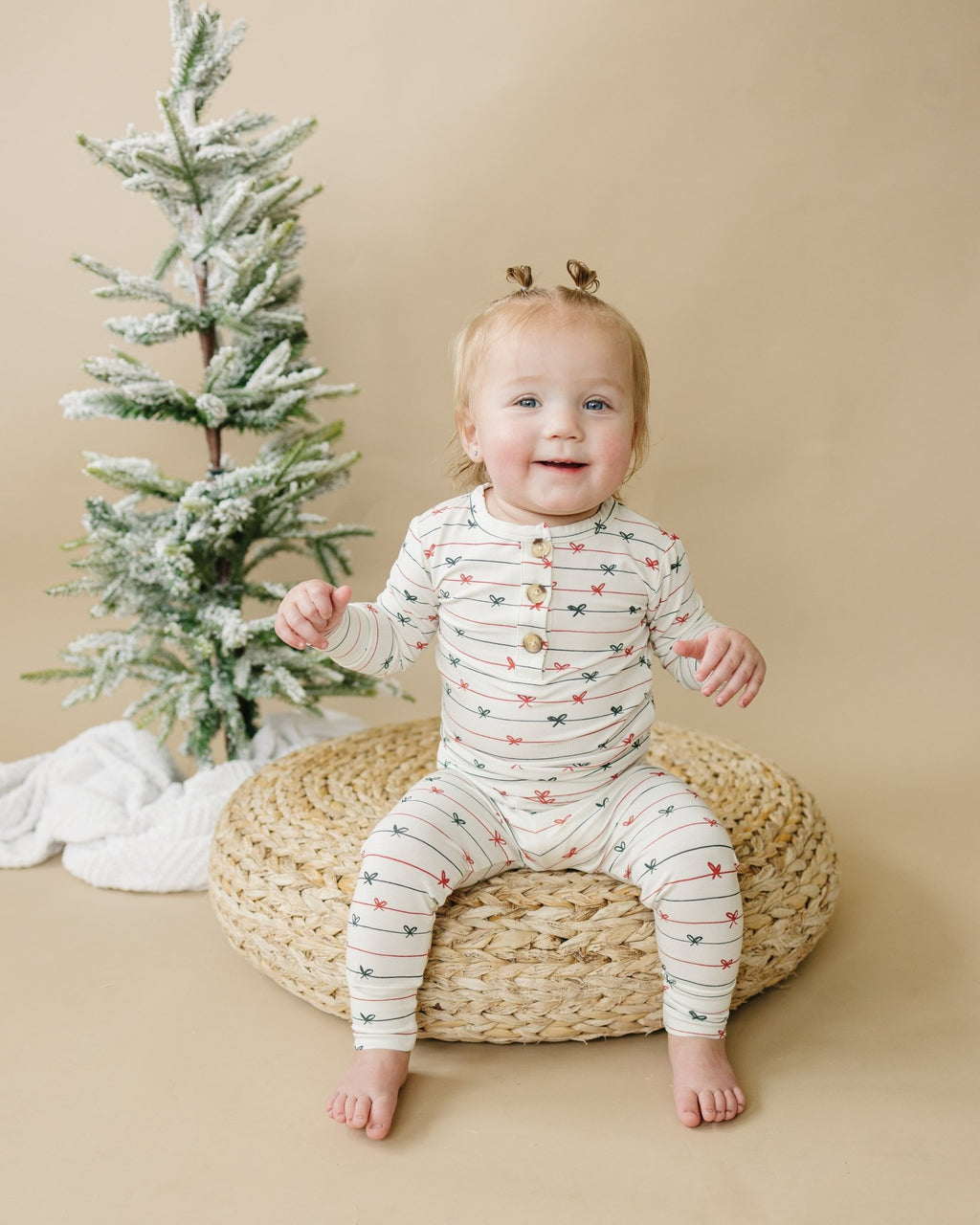 Tied with a Bow Christmas 2pc Henley Bamboo Pajamas - Shop Avnu