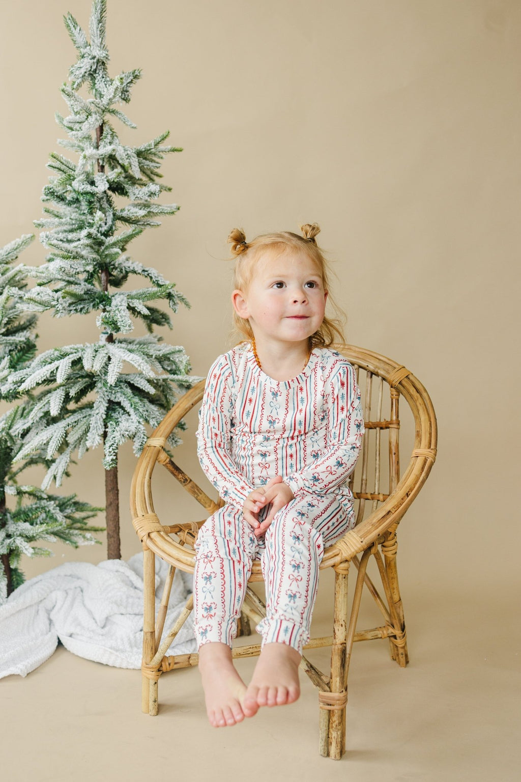 Candy Cane Lane Bamboo Christmas Pajamas - 2pc Set - Shop Avnu