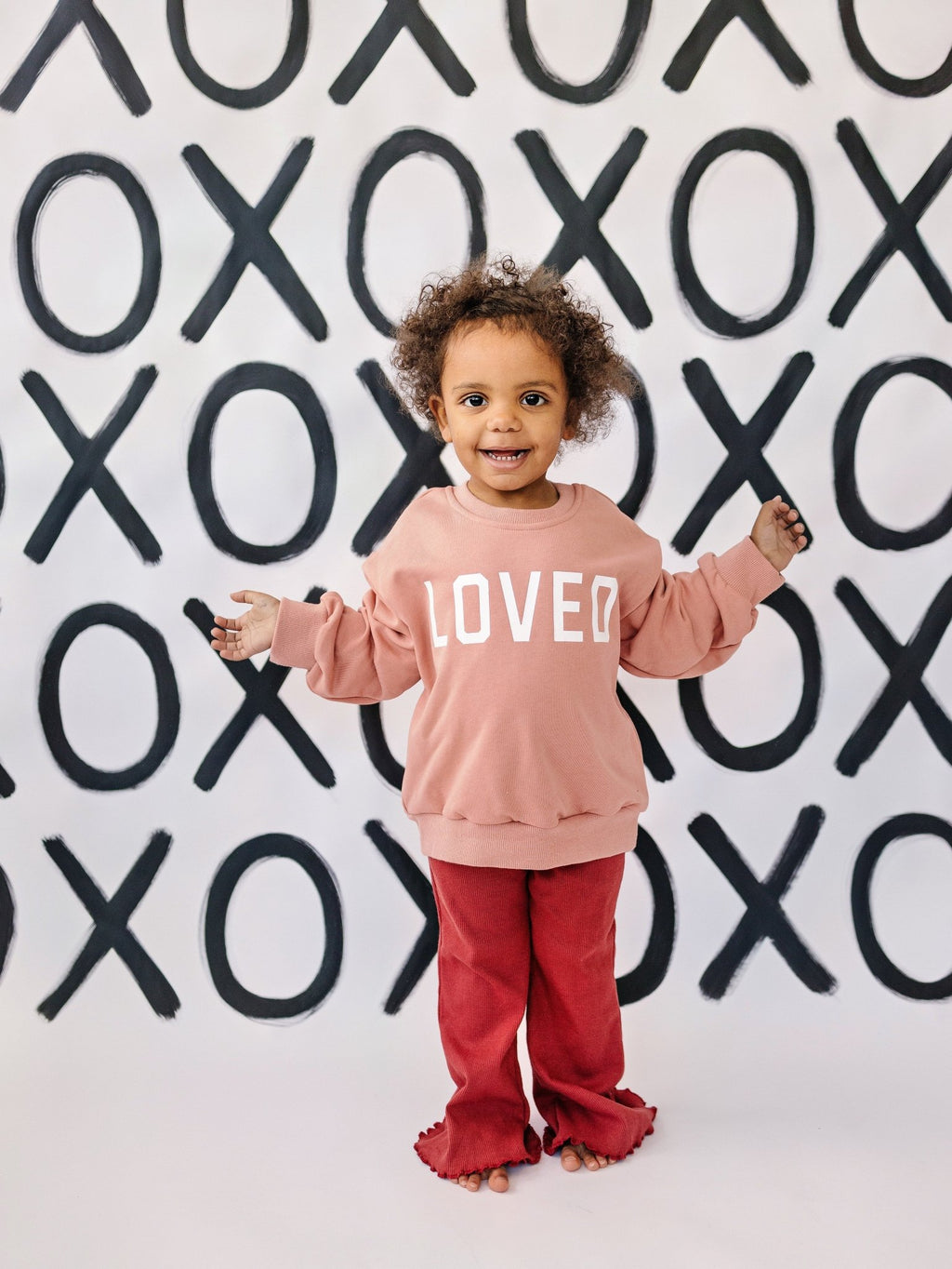 Loved Crewneck Sweatshirt - Red or Pink - Shop Avnu