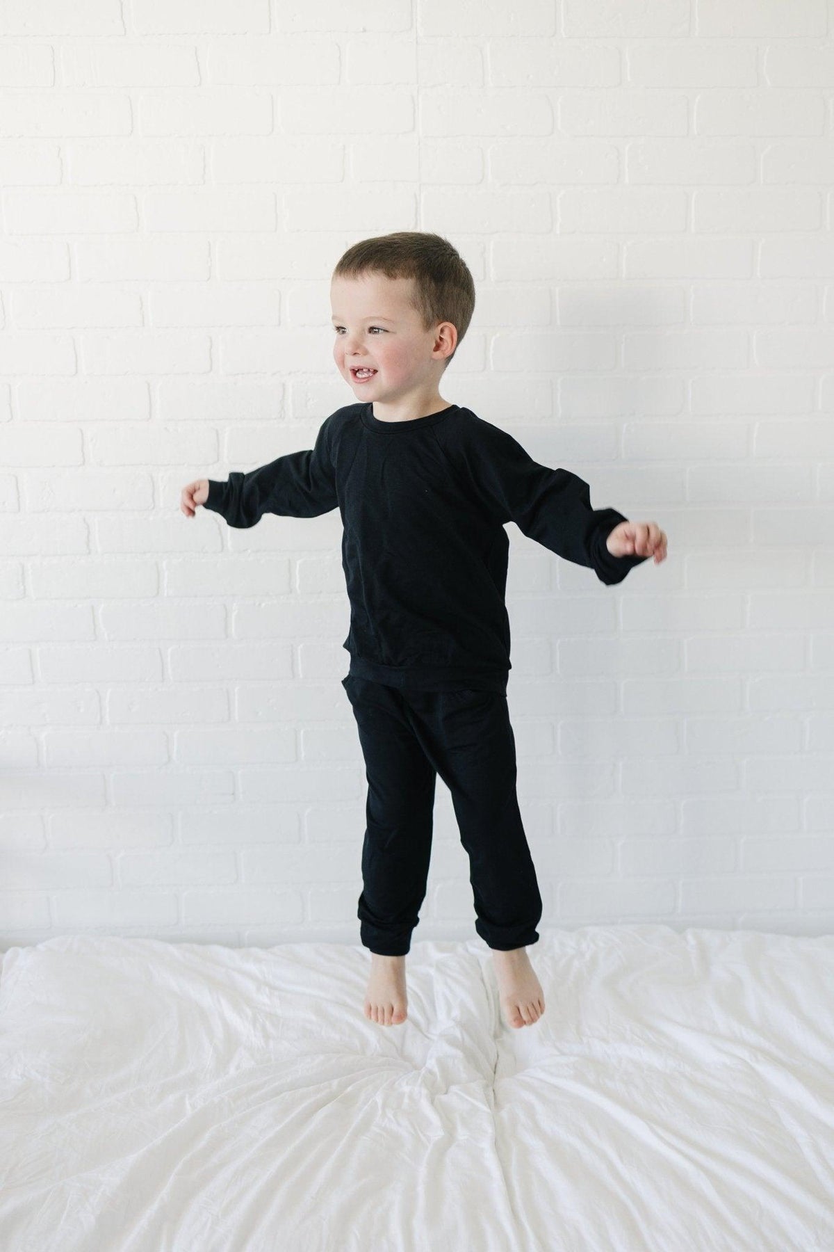 Bamboo Terry Crewneck Sweatshirt - Shop Avnu