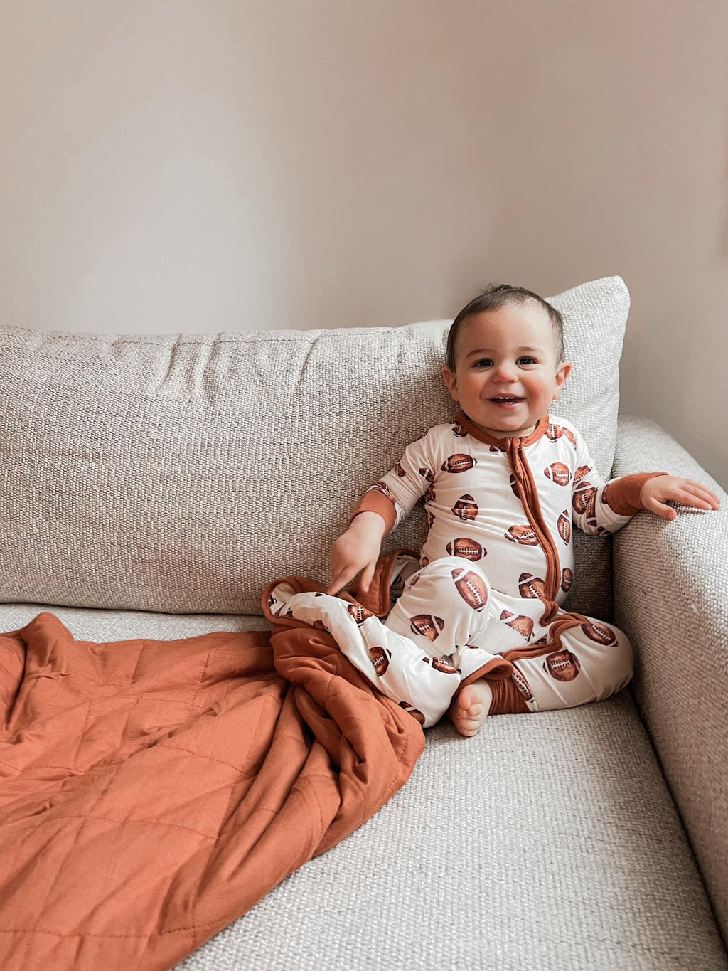 Football Print Quilted Bamboo Blanket - 1.0 Tog - Shop Avnu