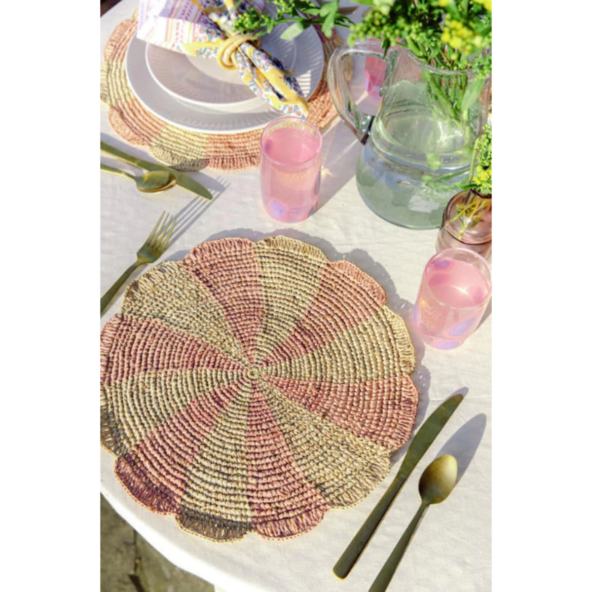 Pinwheel Pink Placemat, raffia tabletop