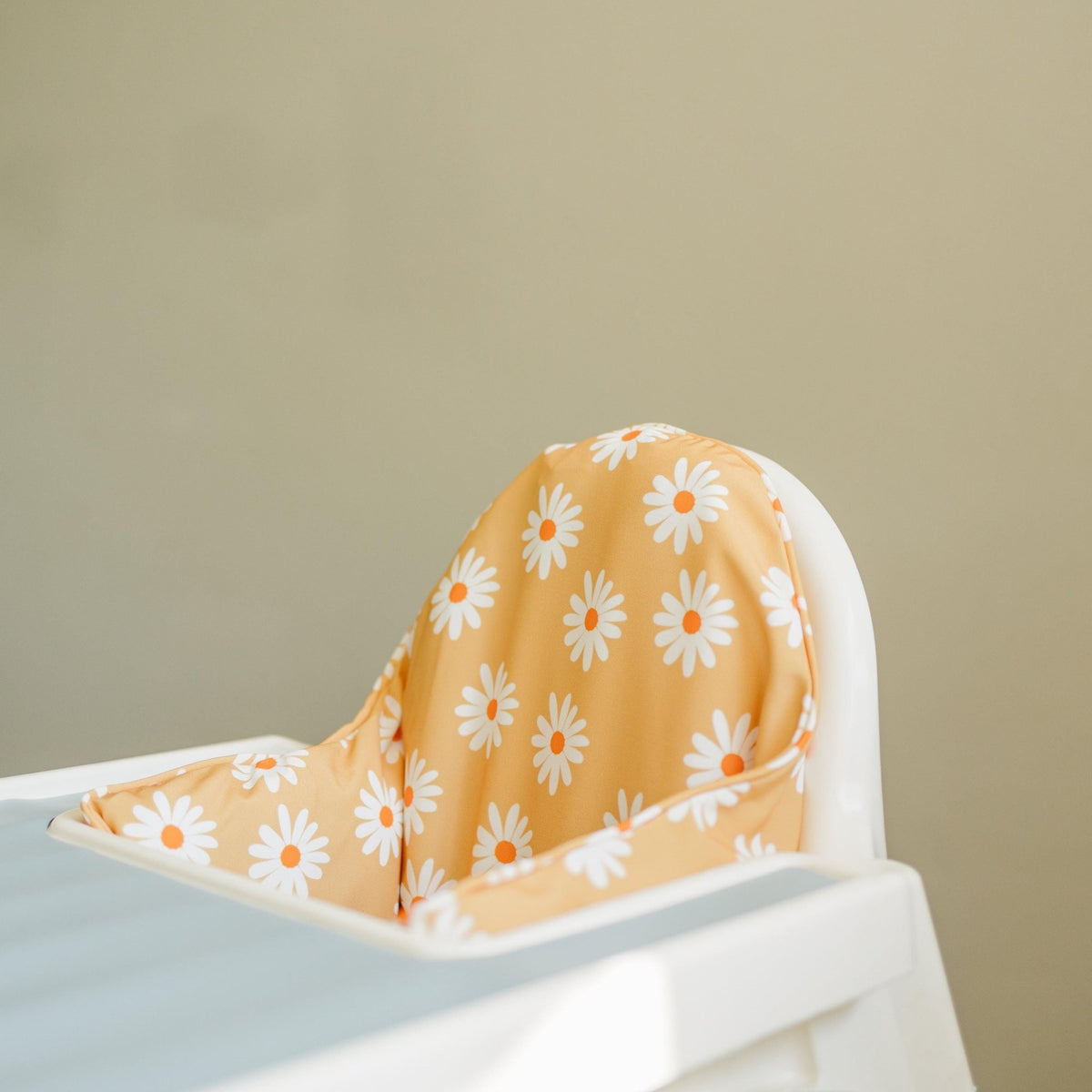 Daisy Floral Cushion Cover for IKEA Antilop Highchair: Wipeable, Highchair Accessories - Shop Avnu