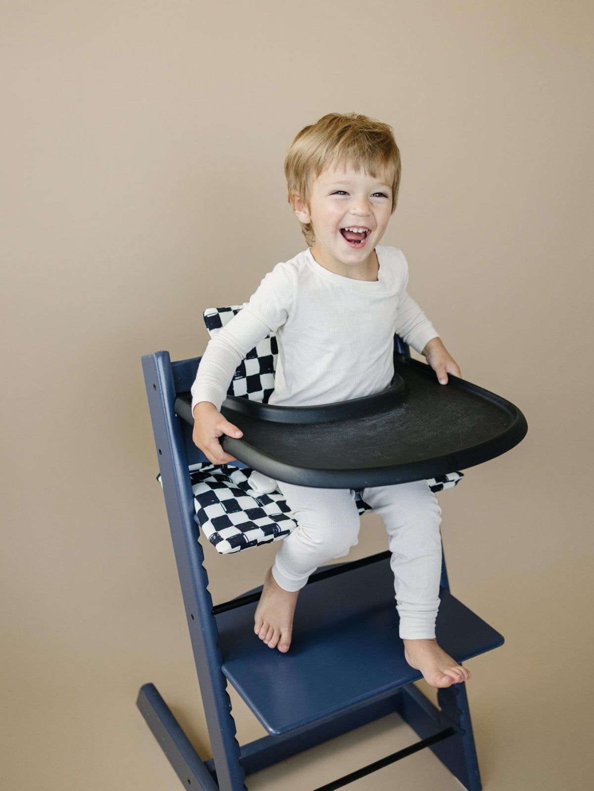 Black & White Checkered Highchair Cushion - Wipeable Stokke Tripp Trapp Cover - Shop Avnu