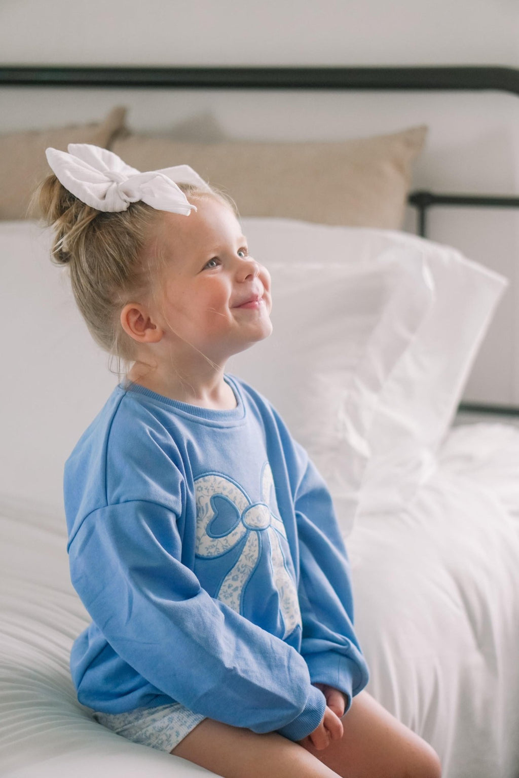 Blue Toile Applique Bow: Baby Sweatshirt Romper or Crewneck - Shop Avnu
