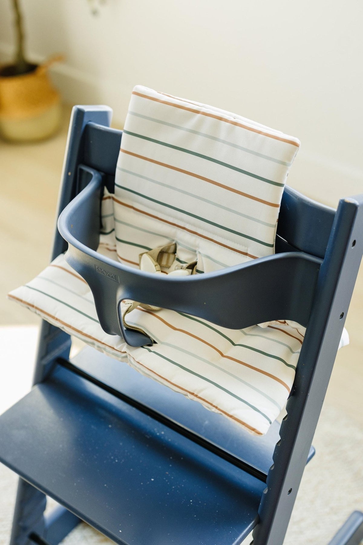 Multi Stripe Stokke Tripp Trapp Seat Cushion - Wipeable Cover - Baby Highchair Accessories - Neutral Stripes - Shop Avnu