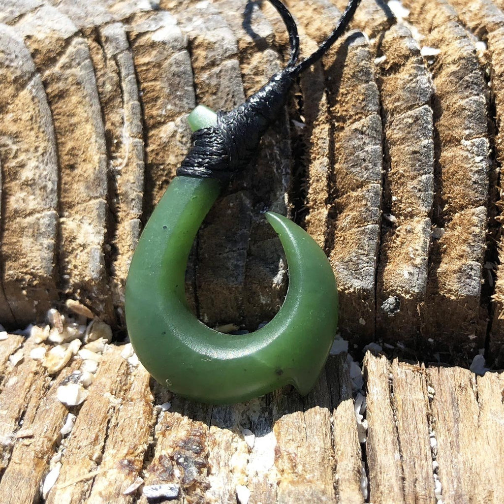 Jade Hook Pendant, 3743 - Shop Avnu