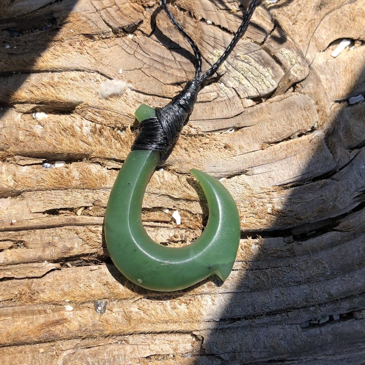 Jade Hook Pendant, 3743 - Shop Avnu