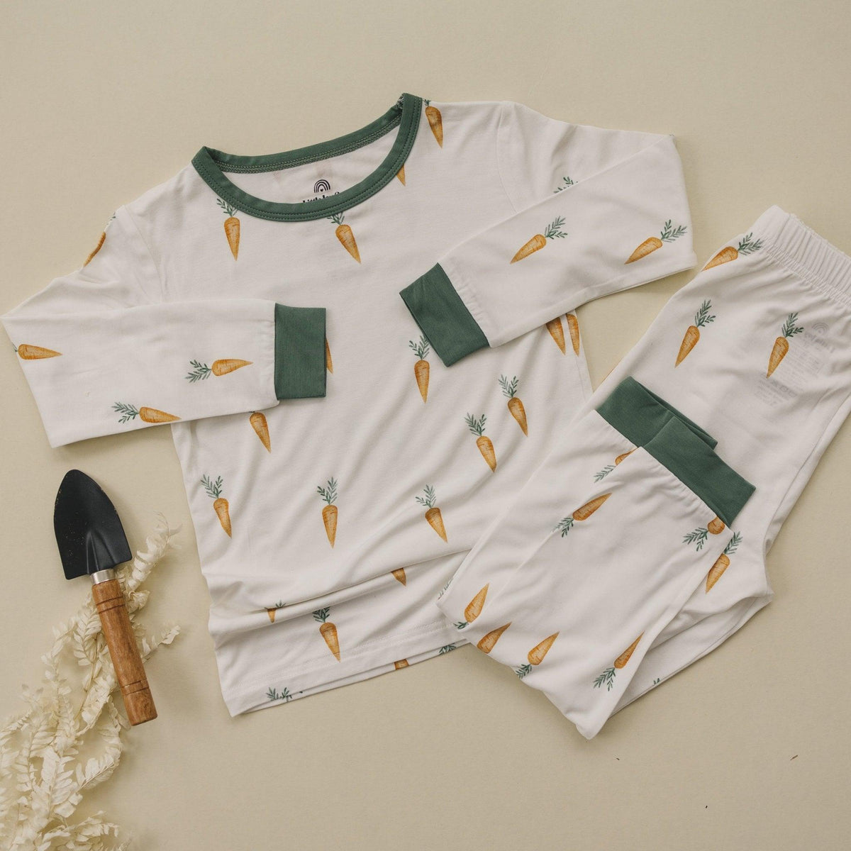 Keep Calm and Carrot On 2pc Bamboo Pajamas - Shop Avnu