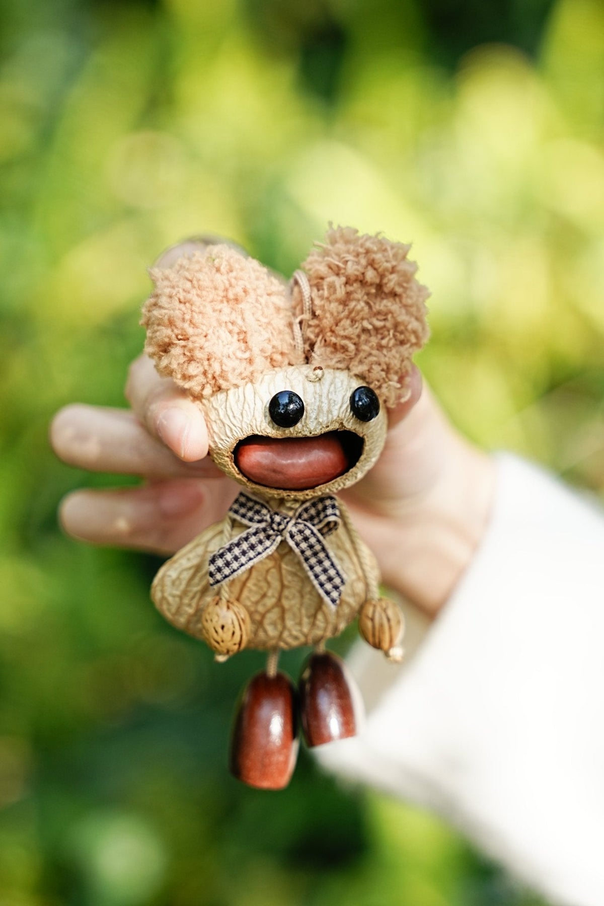 "The Chatterbox" - Funny Big-Mouth Nut Shell Doll with Fuzzy Ears