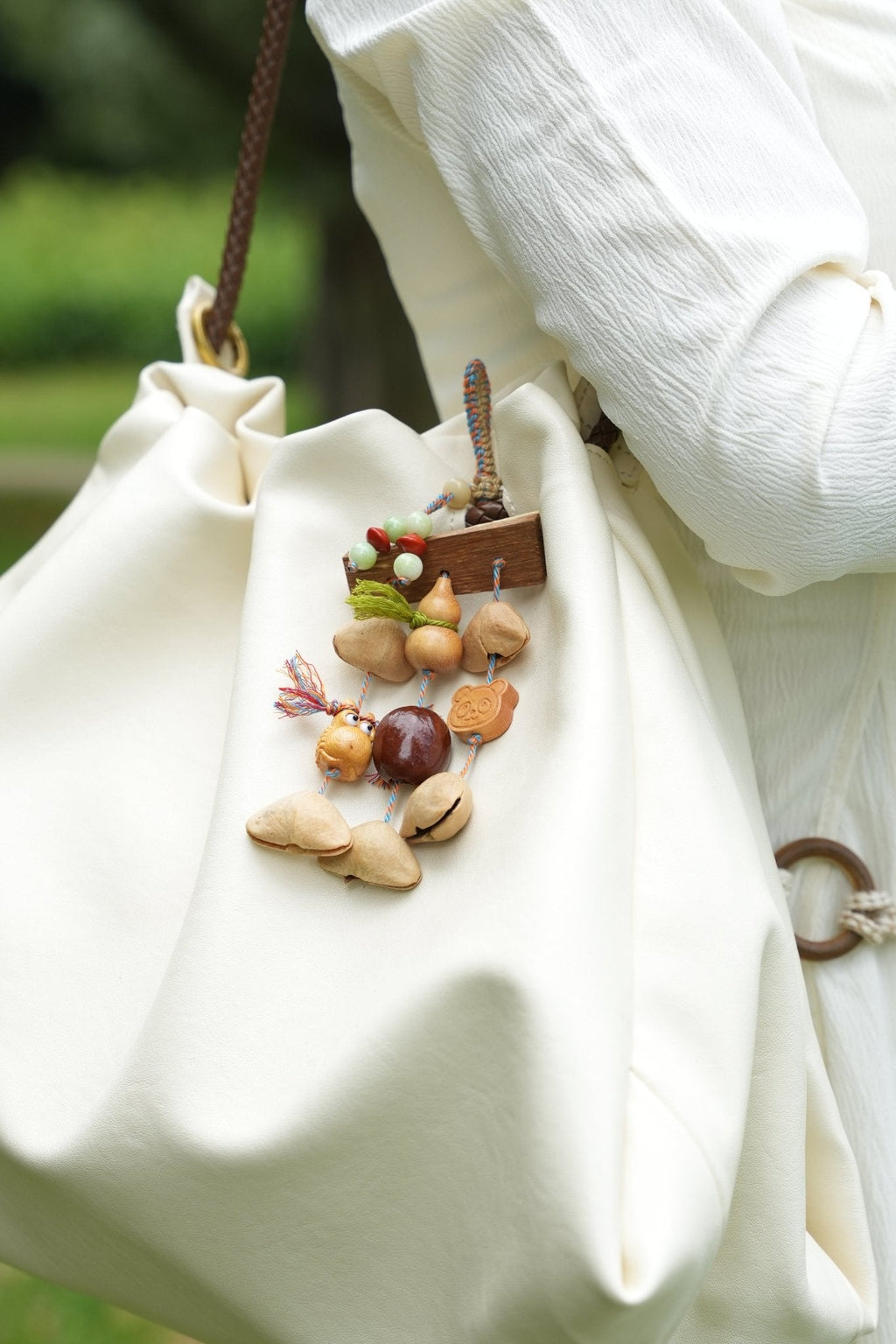 "The Happy Forest Friends" - Natural Mobile Charm with Panda, Birdie & Lucky Gourd