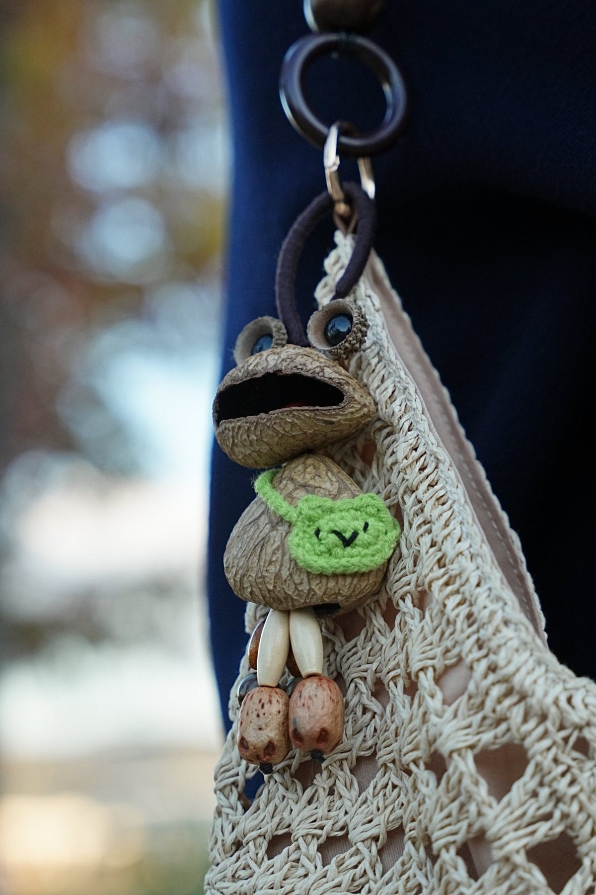 "The Wandering Frog" - Funny Big-Mouth Nut Shell Charm with Mini Knit Bag