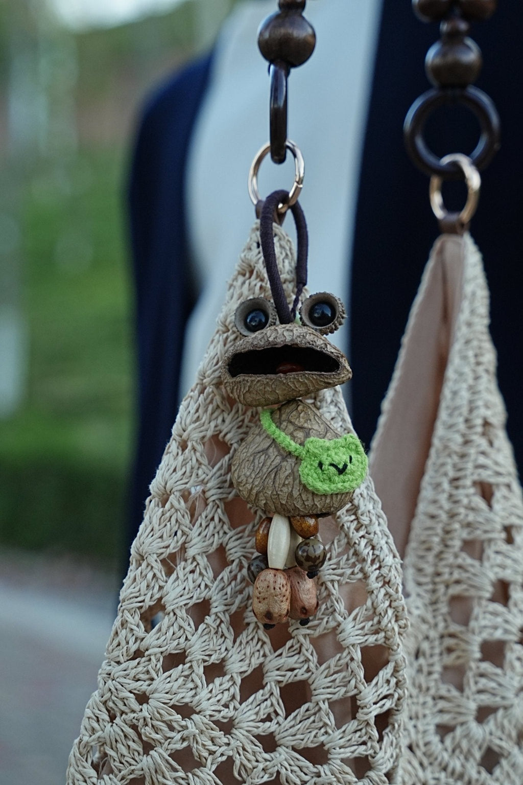 "The Wandering Frog" - Funny Big-Mouth Nut Shell Charm with Mini Knit Bag